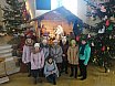Mieszkanki odwiedzają szopki bożonarodzeniowe
